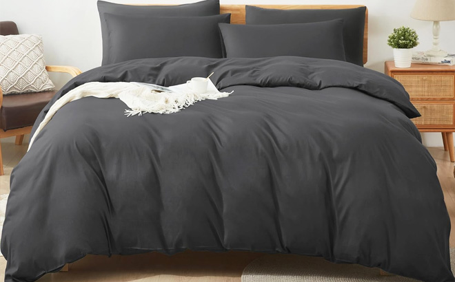 3-Pieces Queen Size Bedding Duvet Cover Sets  