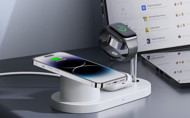 3 in 1 Charging Station for Multiple Device Apple