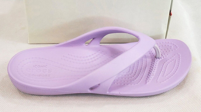 Crocs Women’s Flip Flops $9.88 at Walmart | Free Stuff Finder