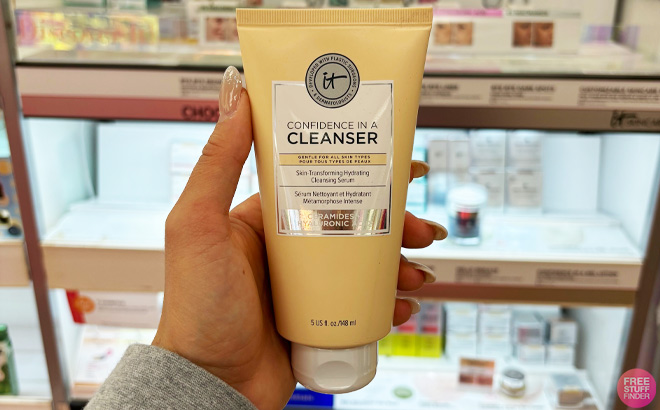 Hand Holding IT Cosmetics Confidence in a Cleanser Gentle Face Wash