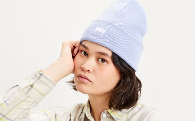 Levis Hat at Light Blue