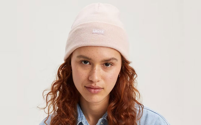 Levis Hat at Pink