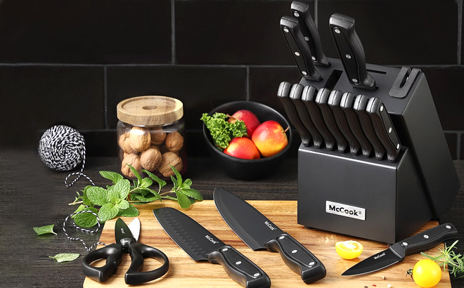 McCook 26 Piece Knife Block Set Black