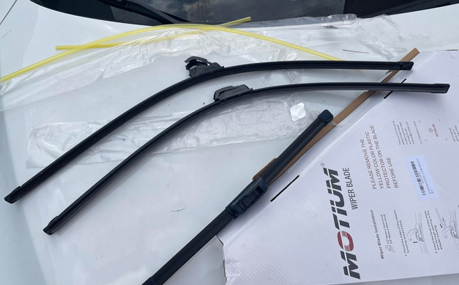 Motium Windshield Wiper Blades