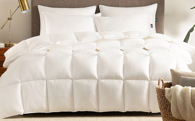 Serta Down Illusion Extra Warmth Comforter