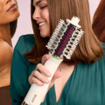 Shark Beauty Shark SmoothStyle Heated Comb Blow Dryer Brush