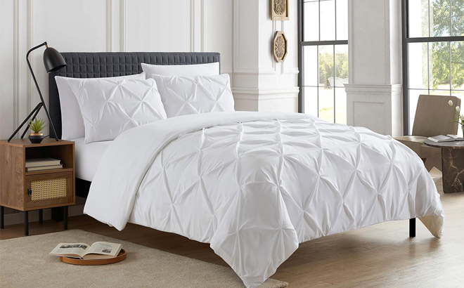 Sweet Home Collection 3 Piece Duvet Cover Pintuck Pinch Pleat Design Soft Luxurious All Season Set