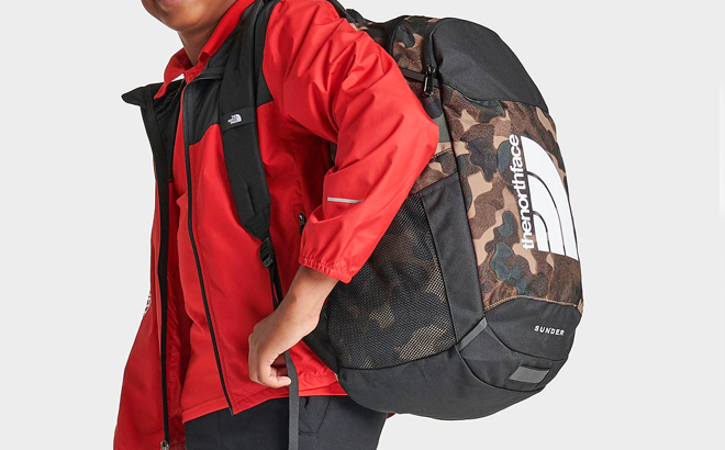 The North Face Sunder Backpack in Camo