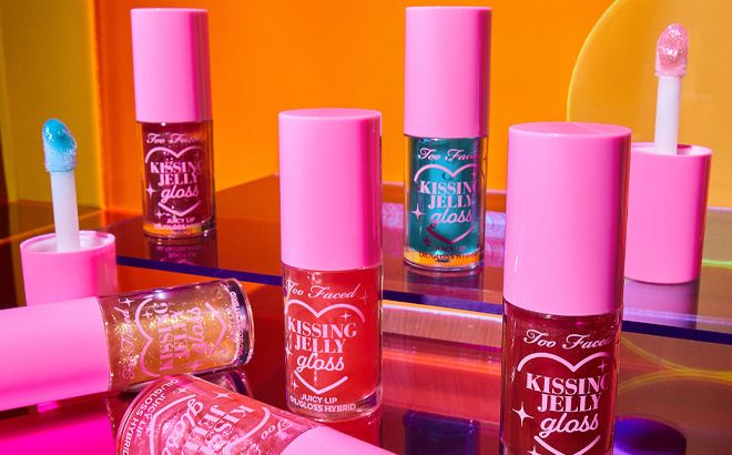 Too Faced Kissing Jelly Lip Oil Gloss