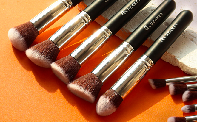 Beakey Brushes