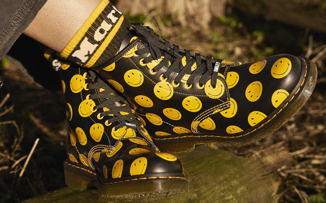 Dr Martens x Smiley Womens Boots in Black