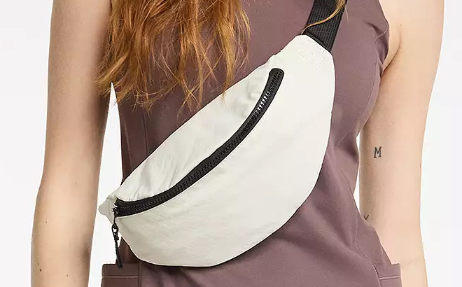 FLX Simple Belt Bag in the Color Lemon White