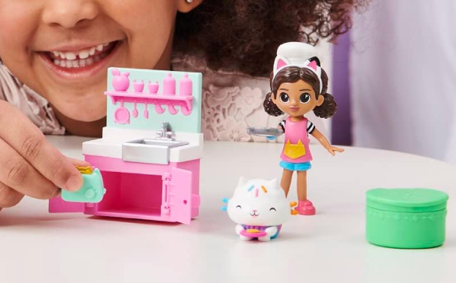 Gabbys Dollhouse Lunch and Munch Kitchen Set