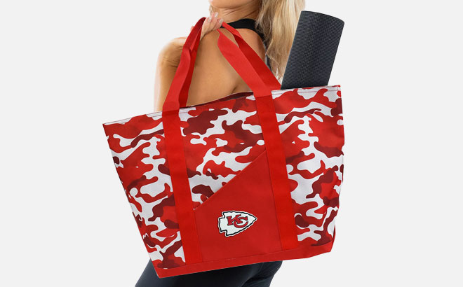 NFL Super Duty Camo Tote at QVC 1