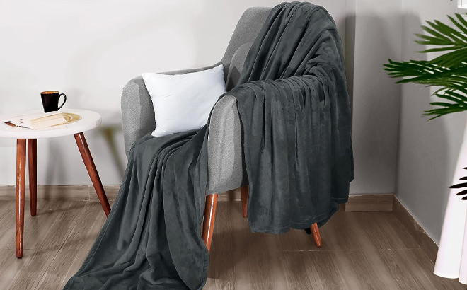 Utopia Bedding Fleece Blanket Throw Size Grey