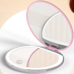 Compact Mirror with Light