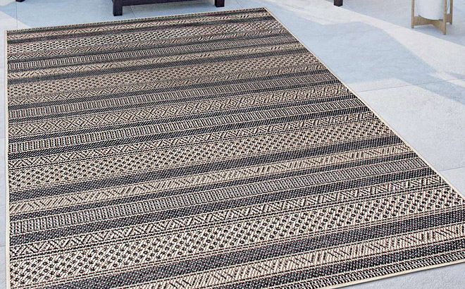 Contemporary Geometric Indoor Outdoor Area Rug