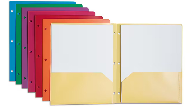 Staples 2 Pocket Plastic Presentation Folder