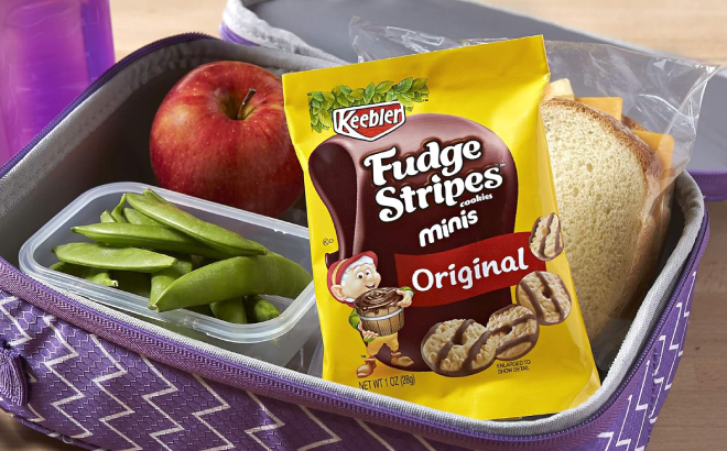 A Bag of Keebler On The Go Fudge Stripes Cookies in a Lunch Bag