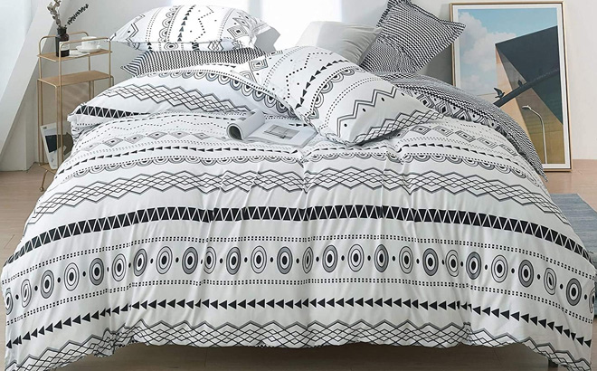 Aztec Geometric Printed Duvet Cover Queen Set