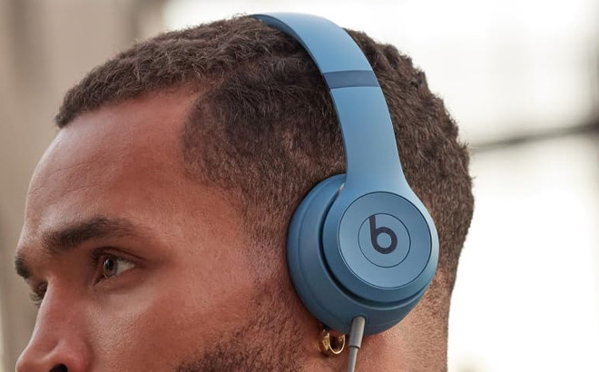 Beats Solo 4 Wireless On Ear Headphones