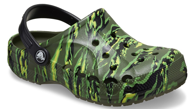 Crocs Baya Clog in Tiger Camo