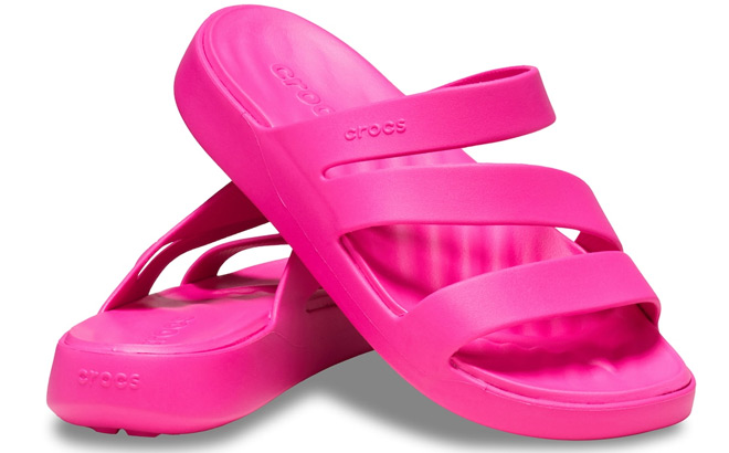 Crocs Getaway Fuchsia Sandals