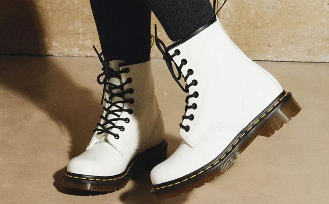 Dr Martens Womens Leather Smooth Boots