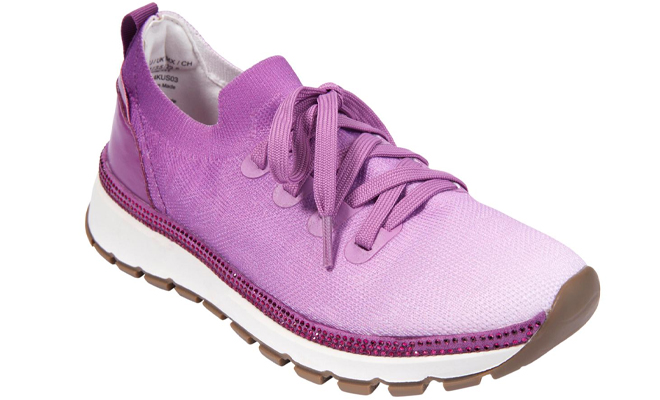 Kenneth Cole Reaction Kuest Lace Up Jogger Sneakers in the Color Lilac Purple