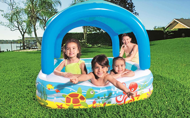 Kids Playing in an H2OGO Inflatable Square Kiddie Pool