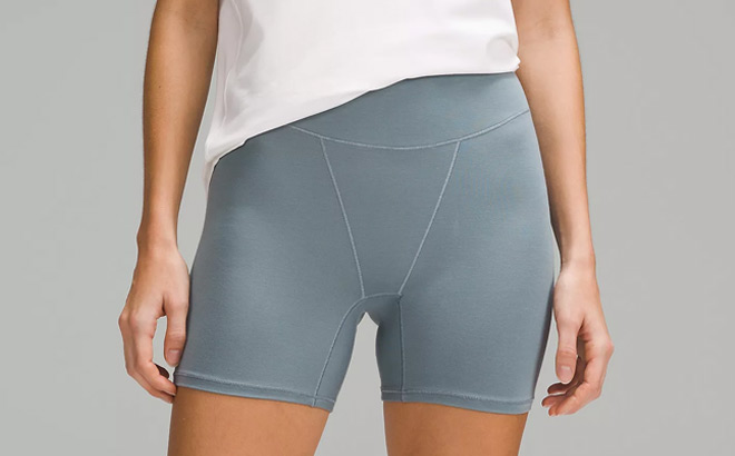 Lululemon UnderEase Super High Rise Shortie Underwear