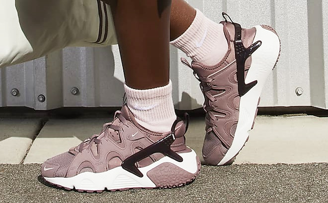 Nike Air Huarache Craft Womens Shoes