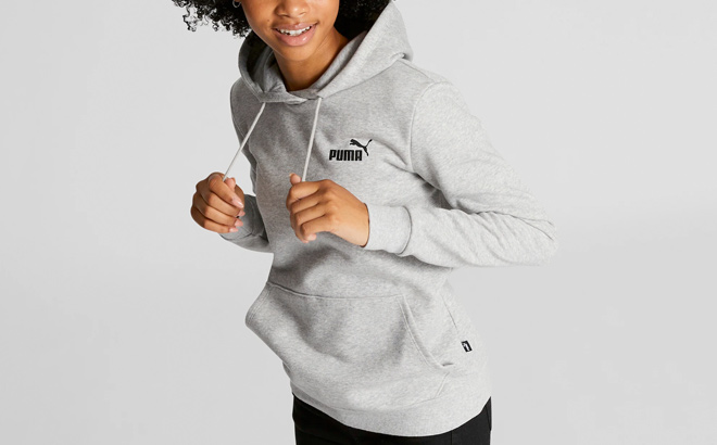 PUMA Womens Essentials Small Logo Hoodie