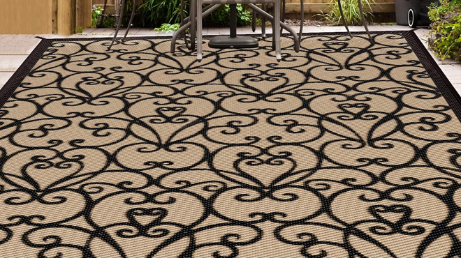 Romrol Outdoor Rug