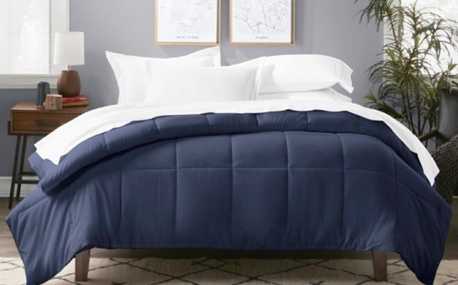 Simply Soft Oversized Down Alternative Classic Comforter