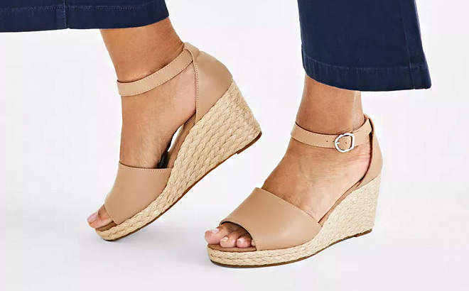 Style Co Womens Seleeney Wedge Sandals