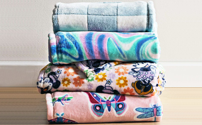 The Big One Oversized Supersoft Plush Throws 