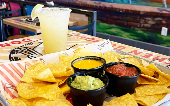 Tijuana Flats Margarita and Chips