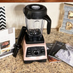 Vitamix Pro Series Blender with Recipe Book and Cookbooks
