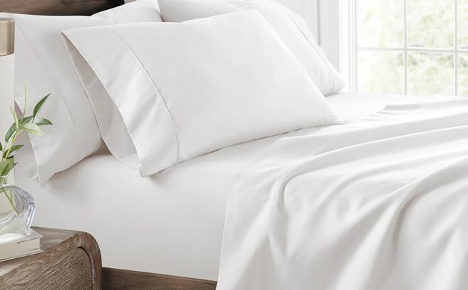 White Cynthiana Microfiber Sheet Set