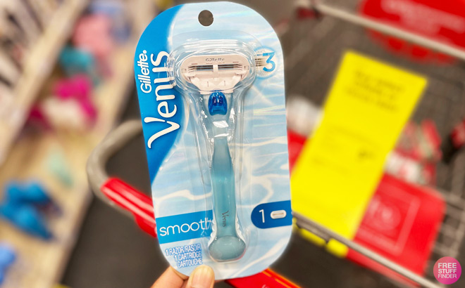 Gillette Venus Smooth Womens 3 Blade Razor with 1 Razor Blade Refill