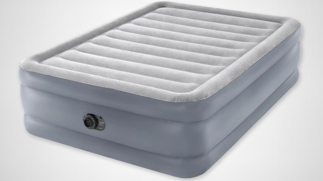 Intex 20 Inch Dura Beam Deluxe Raised Air Bed Mattress with Internal Pump