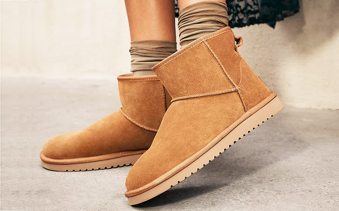 Koolaburra by UGG Suede Mini Boots