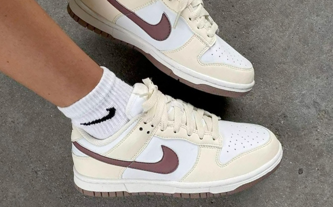 Nike Dunk Low Womens Shoes