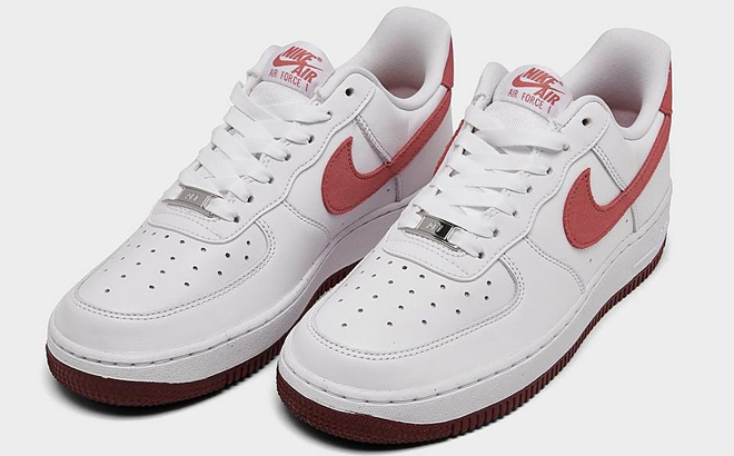 Nike Women's Air Force 1 '07 Shoes