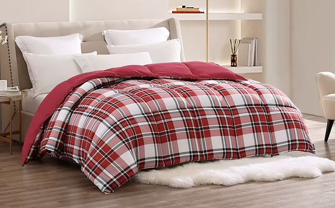 ROYAL LUXE Reversible Down Alternative Comforter 1