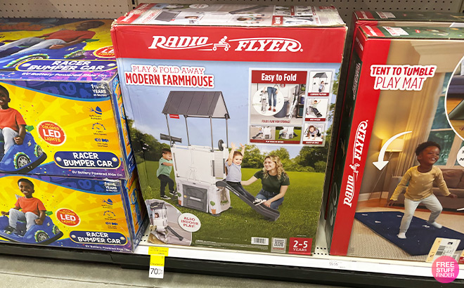 Radio Flyer Play Fold Away Modern Farm House