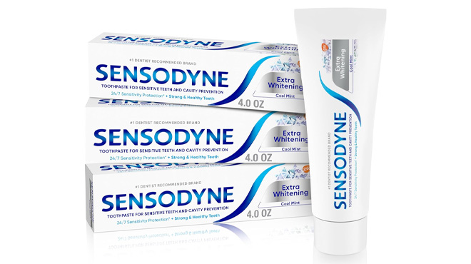 Sensodyne Extra Whitening Sensitive Teeth 3 pack on White Background