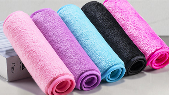 Six Makeup Remover Face Towels