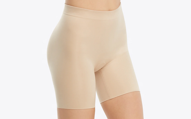 Spanx Suit Your Fancy Booty Booster Mid Thigh Shorts